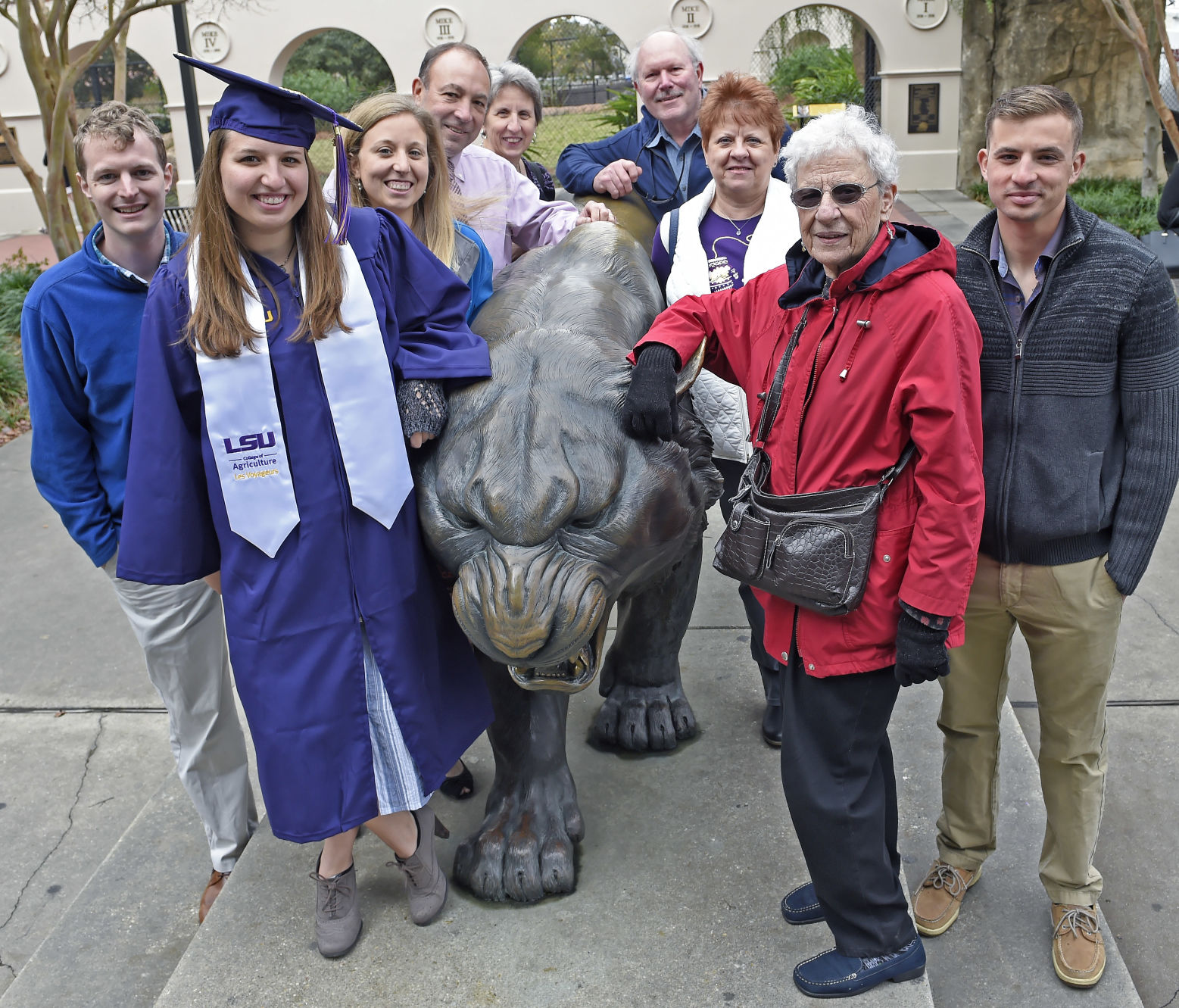 lsugrad0139.121518 bf